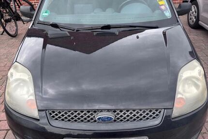 Ford Fiesta 129.600 km 1.650 &euro; Büdelsdorf 24782