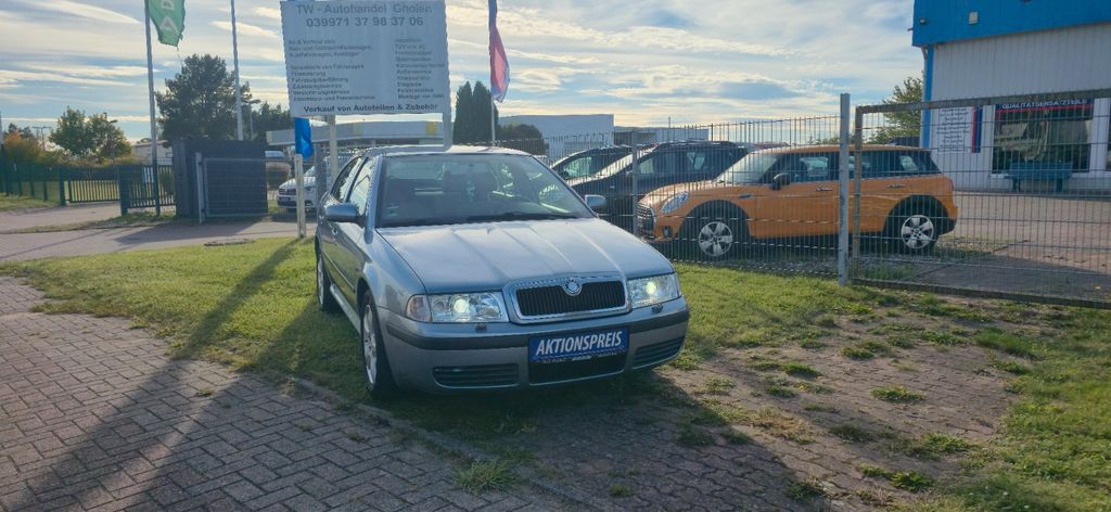 Skoda Octavia 186.578 km 2.999 € Gnoien 17179