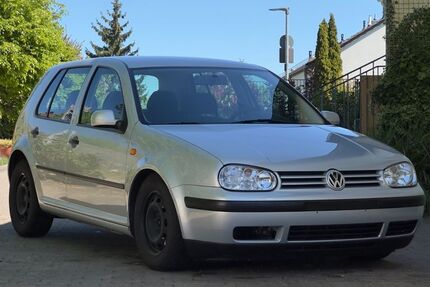 VW Golf 225.405 km 1.450 &euro; Bamberg 96049