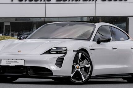 Porsche Taycan 2.250 km 132.770 € Soest 59494