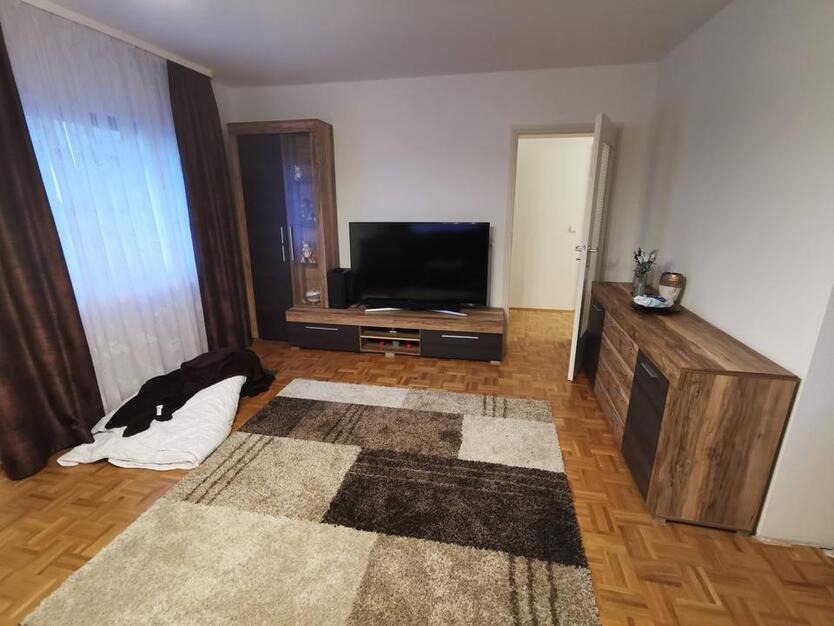 Vermiete 5 Zimmer Wohnung in Johannesberg