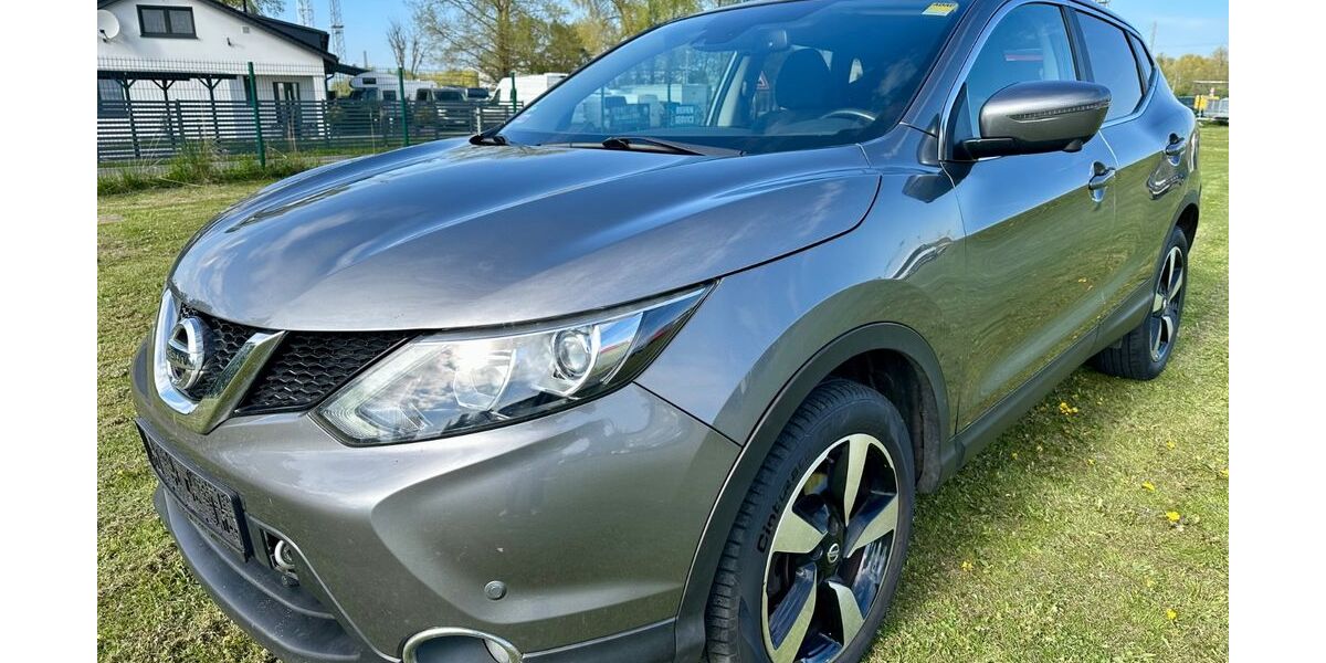 Nissan Qashqai 182.285 km 8.000 &euro; Rostock 18147