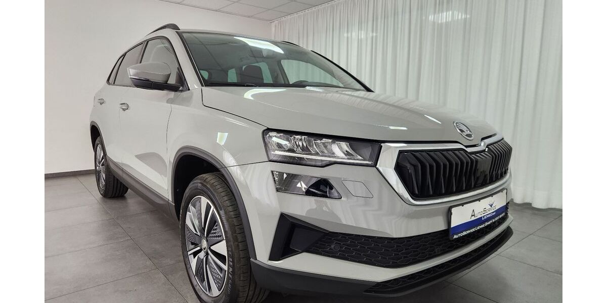 Skoda Karoq 15.251 km 25.990 &euro; Schloß Holte-Stukenbrock 33758