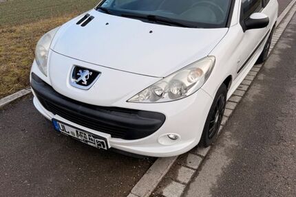 Peugeot 206 128.000 km 2.849 &euro; Ulm 89075