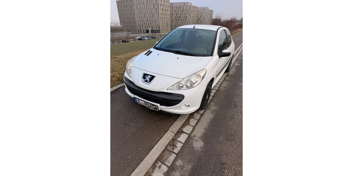 Peugeot 206 128.000 km 2.999 &euro; Ulm 89075