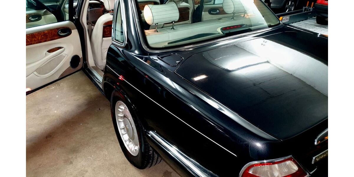 Jaguar Daimler 166.000 km 16.900 &euro; Hamburg 22335