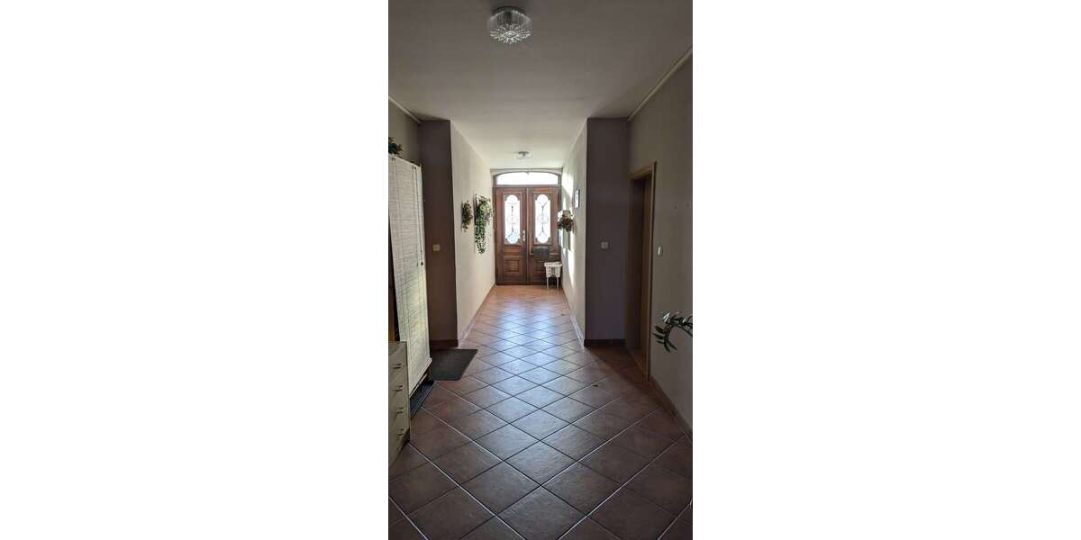 Etagenwohnung Ballenstedt - 4 Zimmer, 103 m&sup2;, 770&euro; | Angebot:25377135