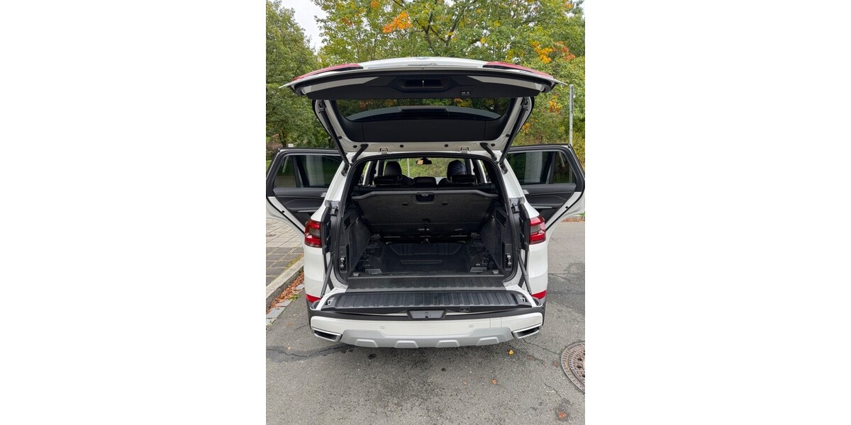 BMW X5 28.471 km 64.500 € Nürnberg 90403