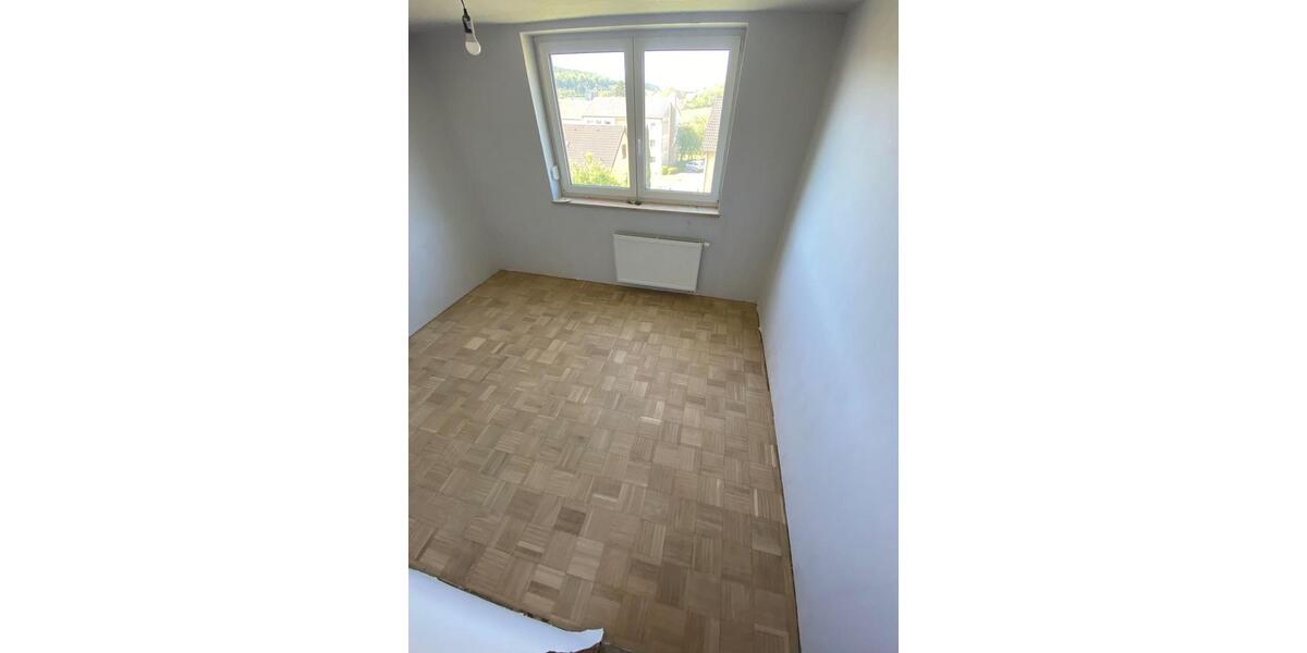 Etagenwohnung Boxberg - 5 Zimmer, 92 m&sup2;, 970&euro; | Angebot:26325810