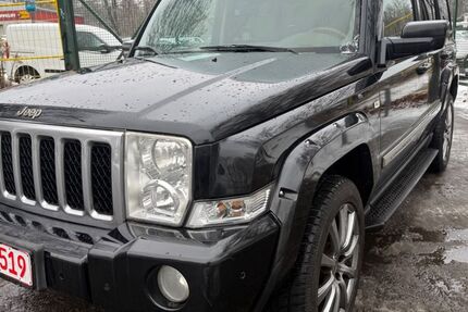 Jeep Commander 208.000 km 9.980 &euro; Berlin 12349