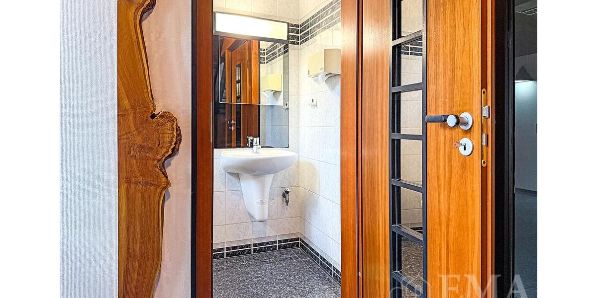 Gewerbeobjekt Falkensee - 1.800&euro; | Angebot:24178958