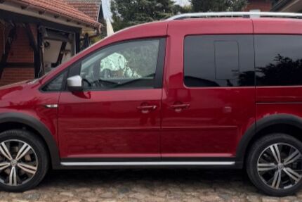 VW Caddy 37.092 km 25.900 &euro; Torgelow am See 17192