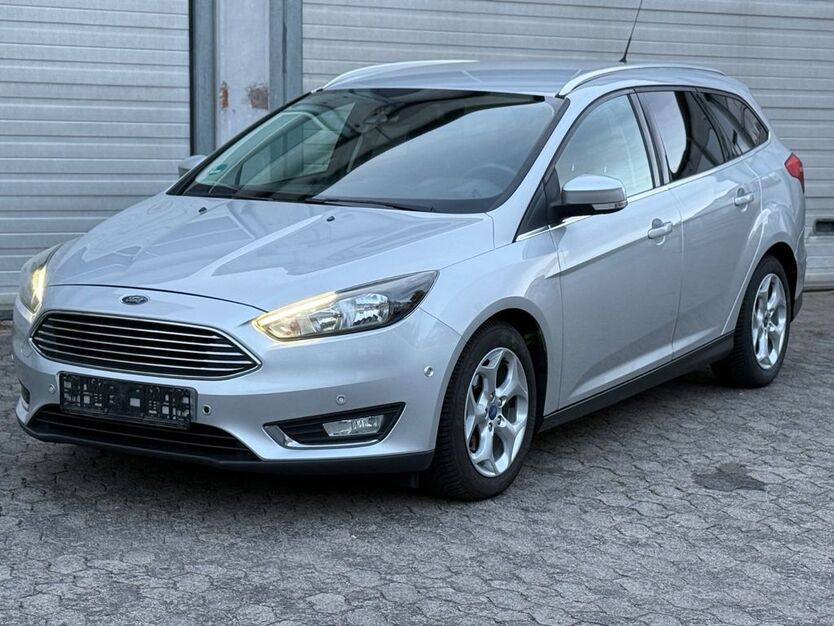 Ford Focus 164.633 km 5.900 € Fulda 36037