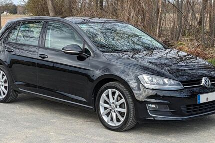 VW Golf 130.660 km 11.390 &euro; Meine 38527