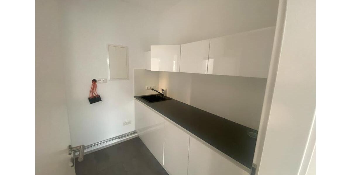 Gewerbeobjekt Ergolding - 800&euro; | Angebot:24732707