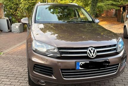 VW Touareg 176.000 km 14.990 &euro; Rodgau 63110