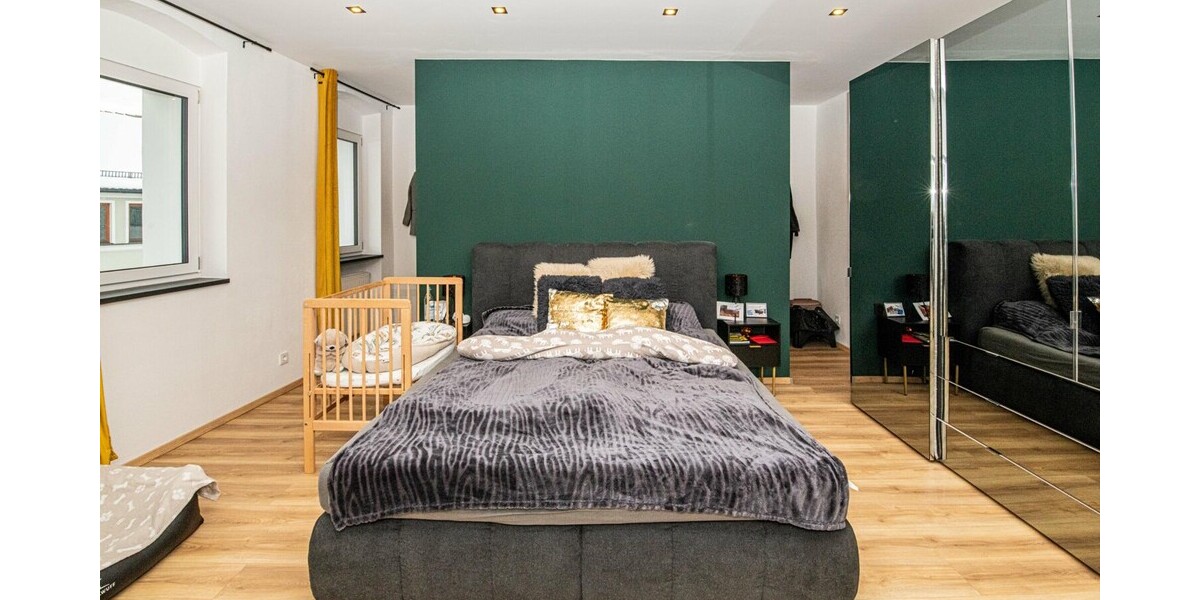 Modernisiertes Reihenmittelhaus mit Gartenidylle und großzügigem Wohnambiente - Reihenmittelhaus Rötz | Angebot:24749413