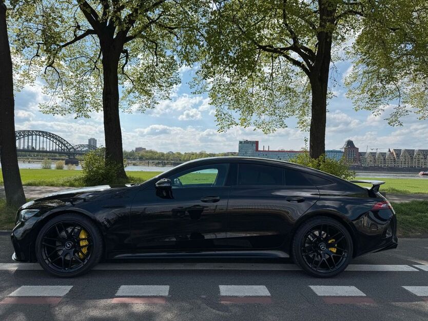 Mercedes-Benz AMG GT 129.000 km 74.500 € Düsseldorf 40595