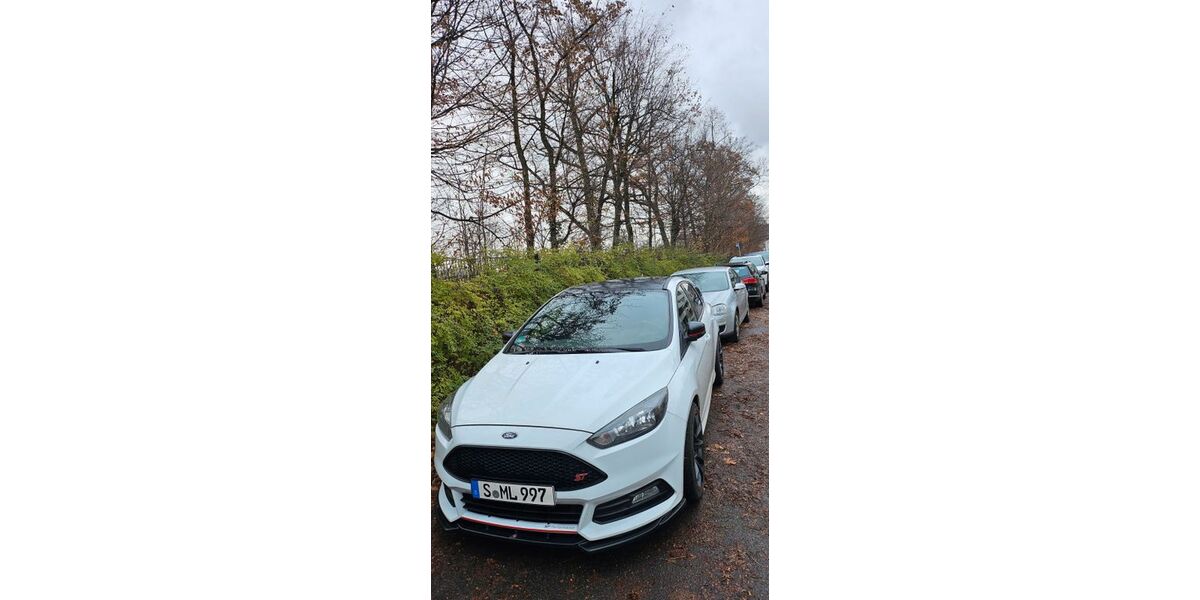 Ford Focus 170.000 km 11.800 &euro; Pfullingen 72793