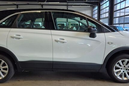 Opel Crossland (X) 27.000 km 17.950 &euro; Geesthacht bei Hamburg 21502