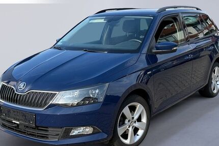Skoda Fabia 61.480 km 11.490 &euro; Burgkunstadt 96224