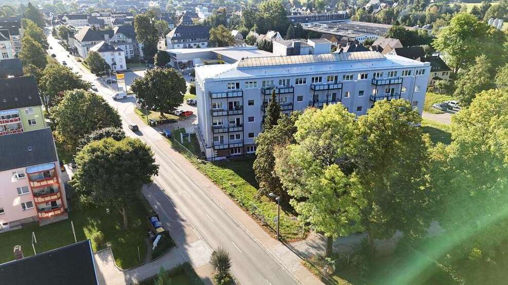 Wohnung zum Kaufen in Zwönitz 180.550 € 72.1 m² 2 zimmer
