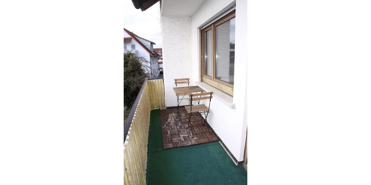 Etagenwohnung Vöhringen - 1 Zimmer, 17 m&sup2;, 270&euro; | Angebot:25497558