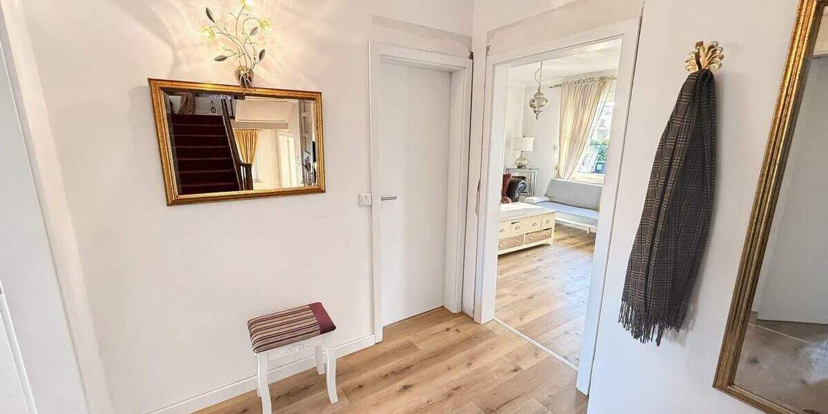 Mehrfamilienhaus, Wohnhaus Gütersloh Innenstadt - 6 Zimmer, 180 m&sup2;, 549.900&euro; | Angebot:25525841