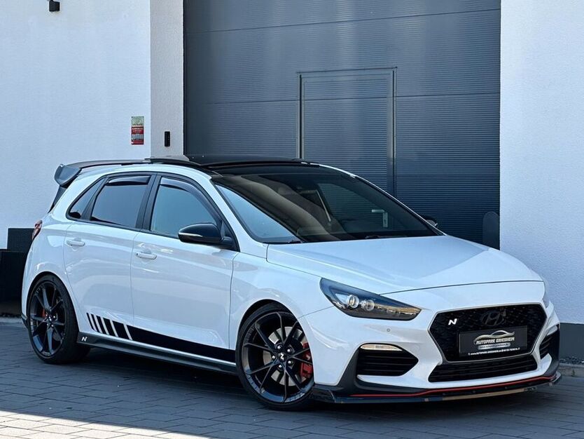i30