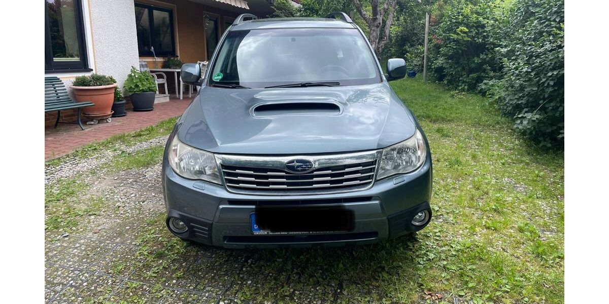 Subaru Forester 207.000 km 5.900 &euro; Selb 95100