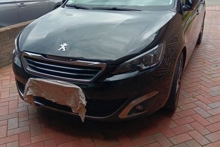 Peugeot 308 108.000 km 5.400 &euro; Nordhorn 48529