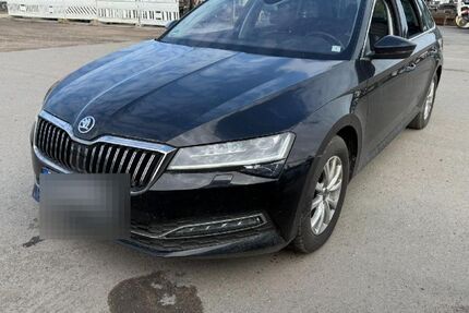 Skoda Superb 141.000 km 17.450 &euro; Bebra 36179