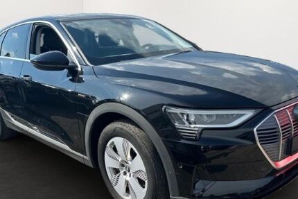 Audi e-tron 42.300 km 28.000 &euro; Waldshut-Tiengen 79761