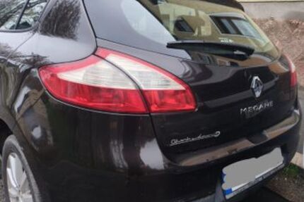 Renault Megane 121.000 km 4.200 &euro; Meißen 01662