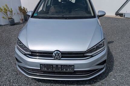 VW Golf Sportsvan 13.087 km 19.590 &euro; Freiberg 09599