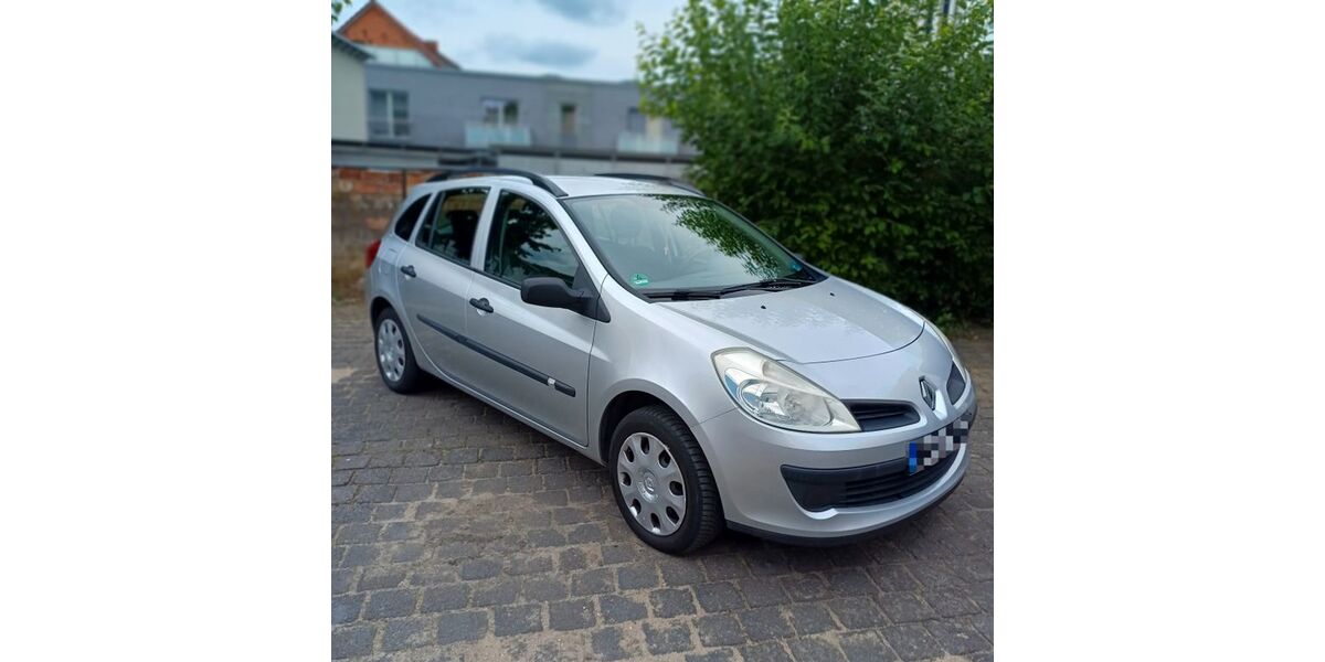 Renault Clio 131.350 km 3.700 &euro; Gardelegen 39638