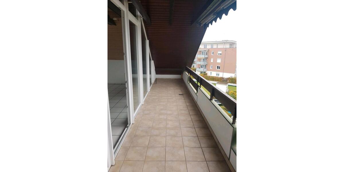 Dachgeschoßwohnung Breisach am Rhein - 3 Zimmer, 76 m&sup2;, 1.000&euro; | Angebot:26310114