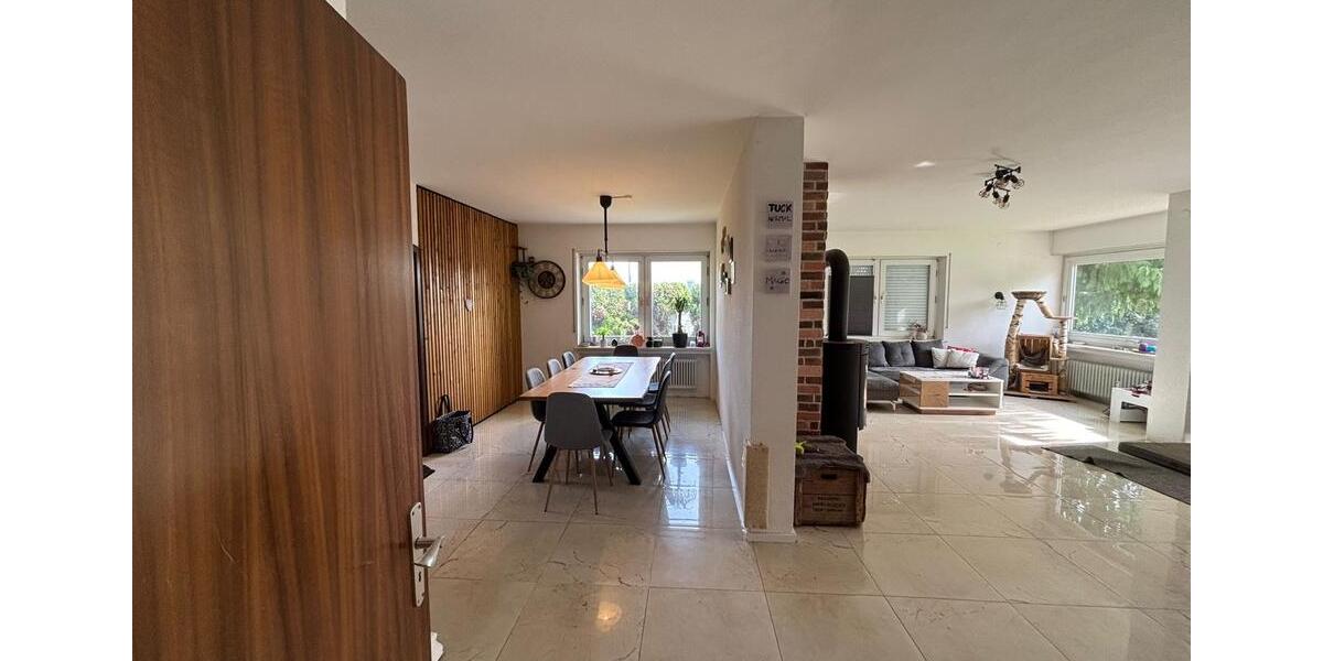 Einfamilienhaus Vöhringen - 5 Zimmer, 150 m&sup2;, 1.700&euro; | Angebot:26581262
