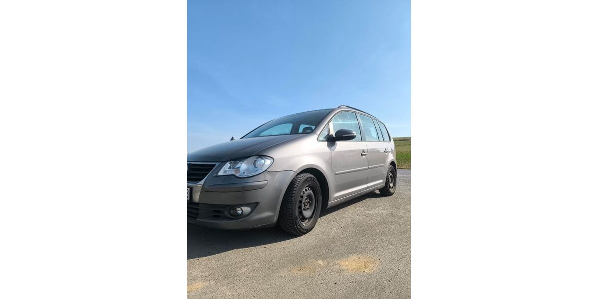 VW Touran 287.000 km 1.500 &euro; Bannberscheid 56424