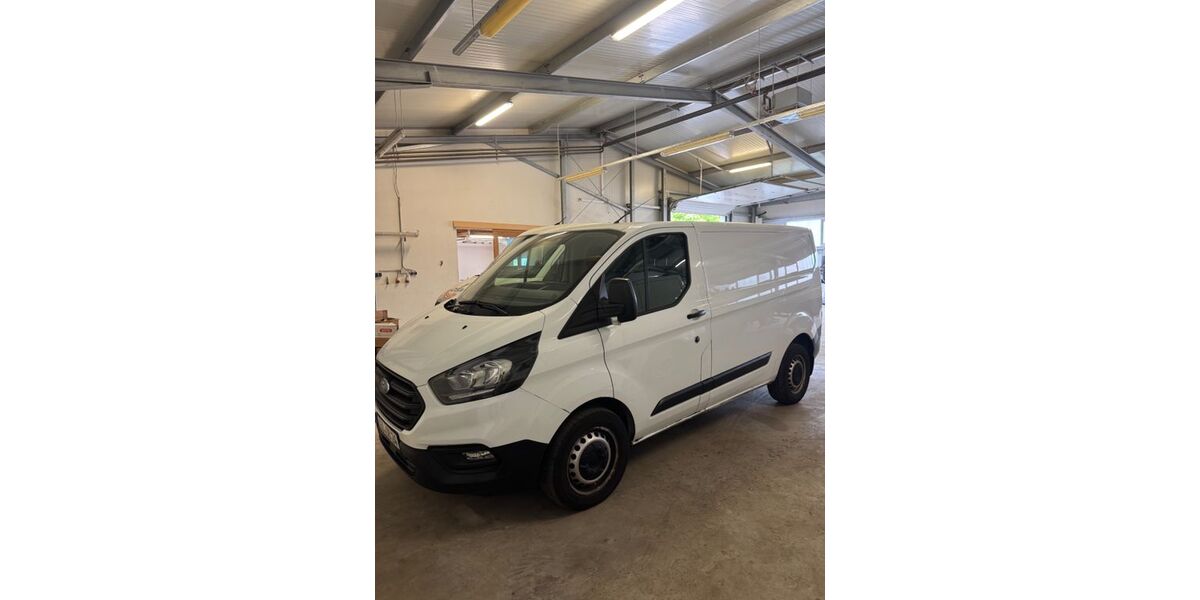 Ford Transit Custom 150.000 km 12.999 &euro; Gießen 35398