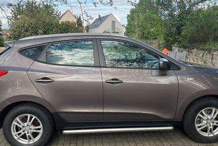 Hyundai ix35 94.000 km 7.800 &euro; Dreieich 63303