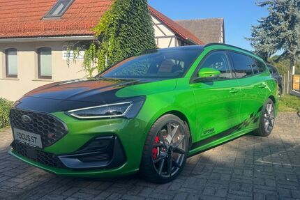 Ford Focus 23.200 km 34.990 &euro; Stadtilm OT Dienstedt 99326