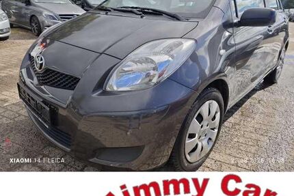 Toyota Yaris 169.000 km 3.999 &euro; Kiel-Moorsee 24145