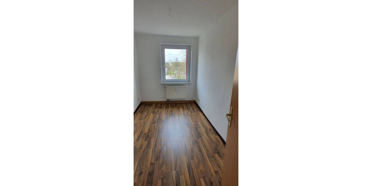 Etagenwohnung Schipkau - 2 Zimmer, 58 m&sup2;, 330&euro; | Angebot:25997681