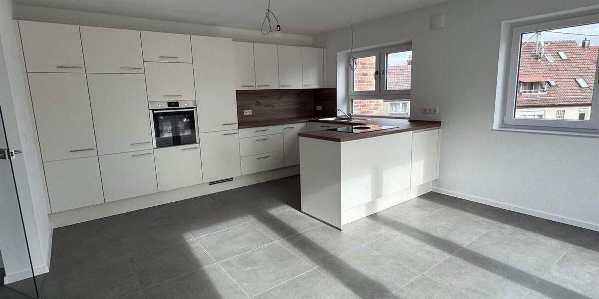 Etagenwohnung Waiblingen Hegnach - 4 Zimmer, 125 m&sup2;, 1.750&euro; | Angebot:25567300