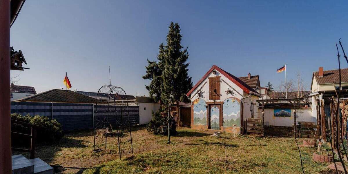 Doppelhaushälfte Mannheim Schönau - 6 Zimmer, 155 m&sup2;, 349.000&euro; | Angebot:25836522