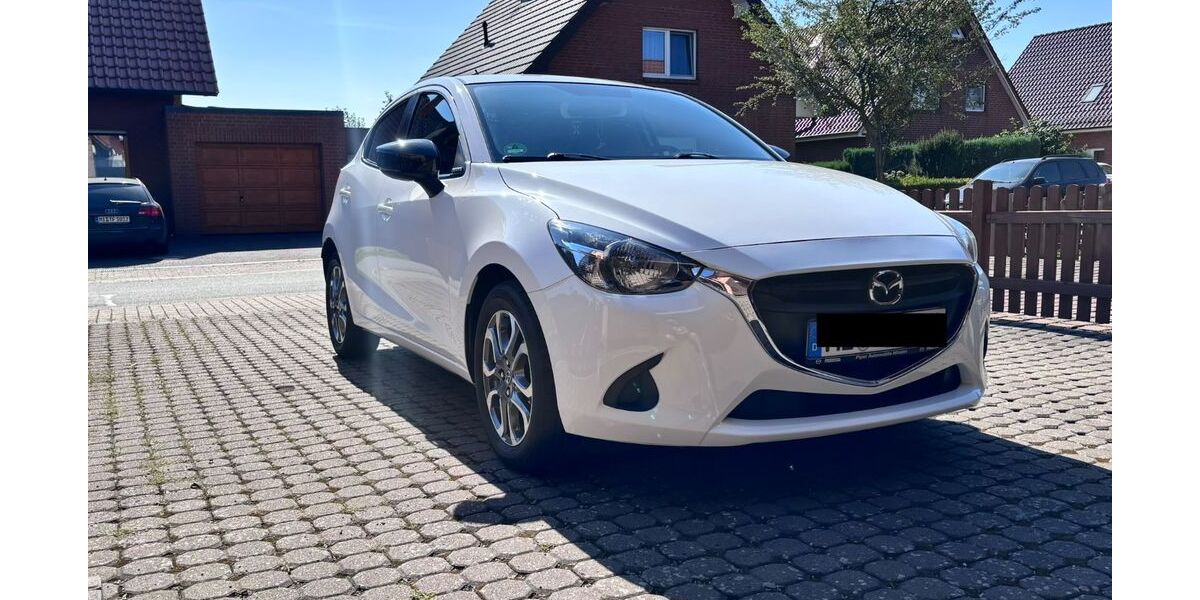 Mazda 2 93.000 km 8.300 &euro; Petershagen 32469