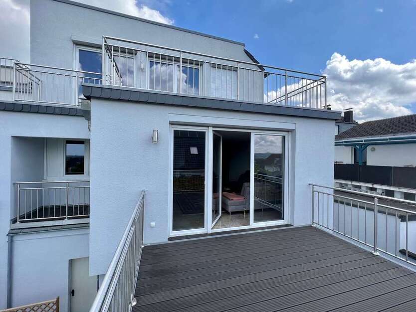 Wohnung zum Kaufen in Siegburg 495.000 € 117 m²