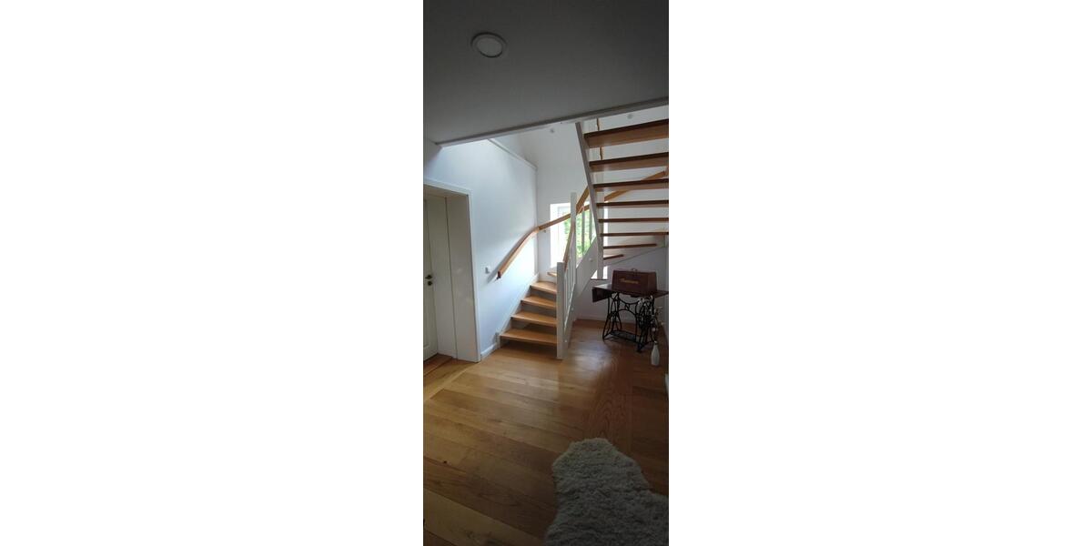 Einfamilienhaus Lübz - 7 Zimmer, 250 m&sup2;, 425.000&euro; | Angebot:23218417