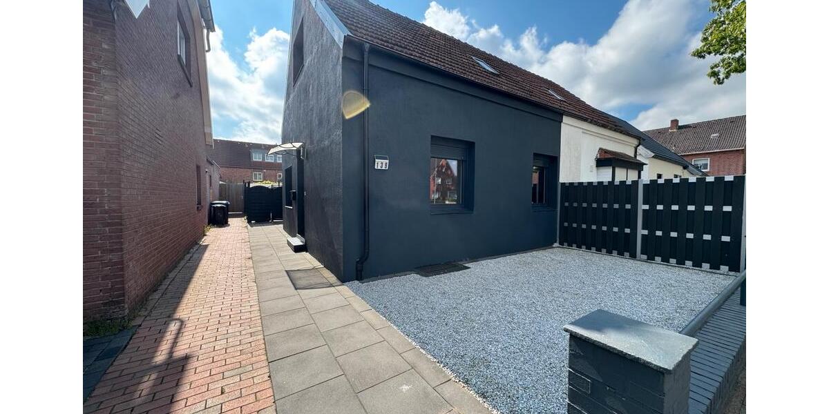 Doppelhaushälfte Gronau (Westfahlen) - 4 Zimmer, 75 m&sup2;, 245.000&euro; | Angebot:26841259